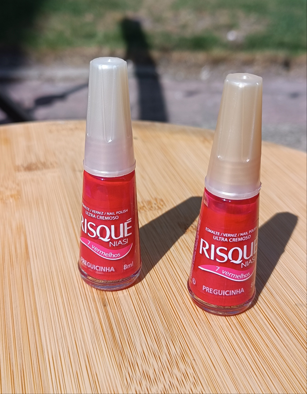 Vernis à ongles ''Risqué'' du Brésil Rouge Preguicinha La Paresse