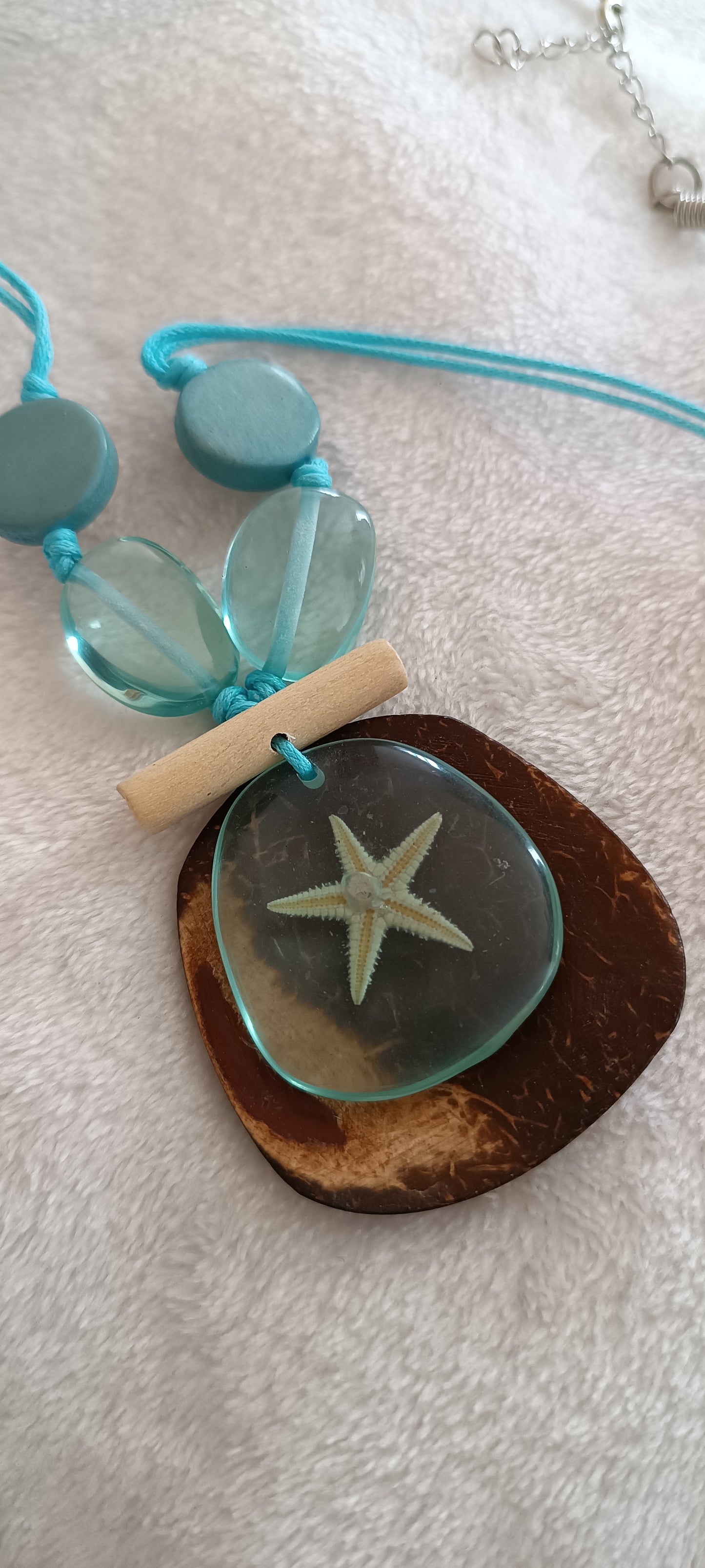 Collier Etoile de mer bleue turquoise ajustable