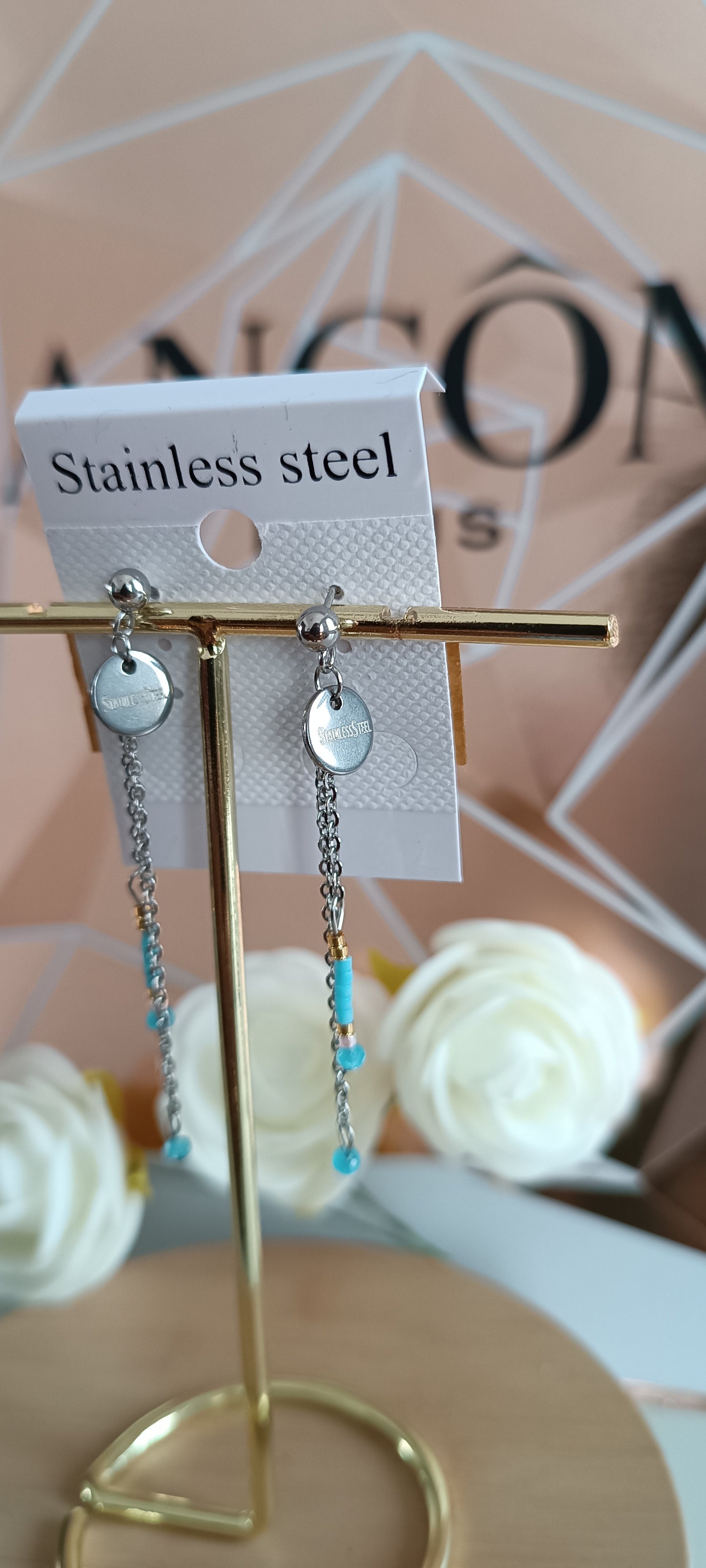 Boucles d'oreilles bleue acier inoxydable perle légère chic
