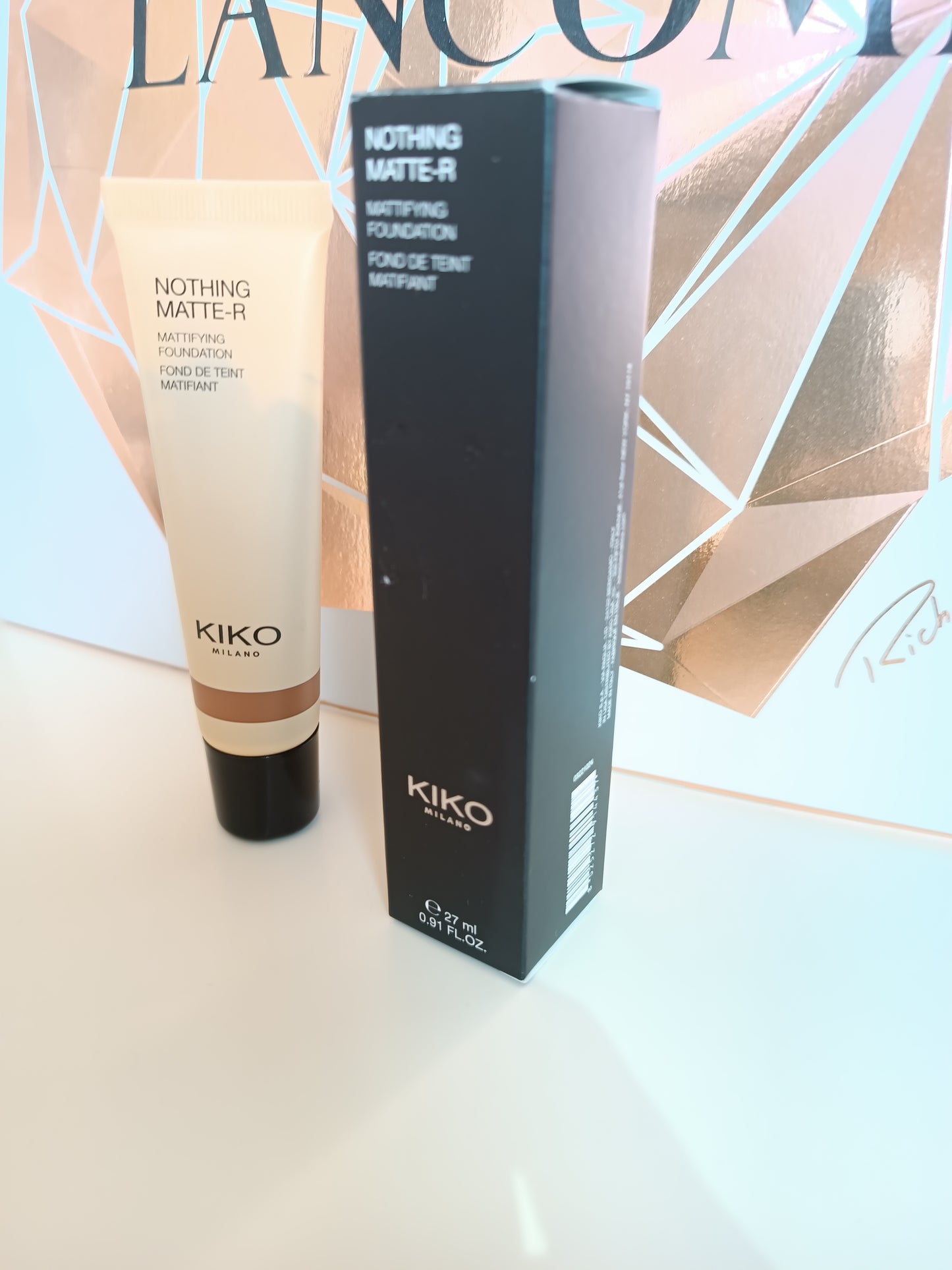 Fond de teint KIKO matifiant teinte 10.N