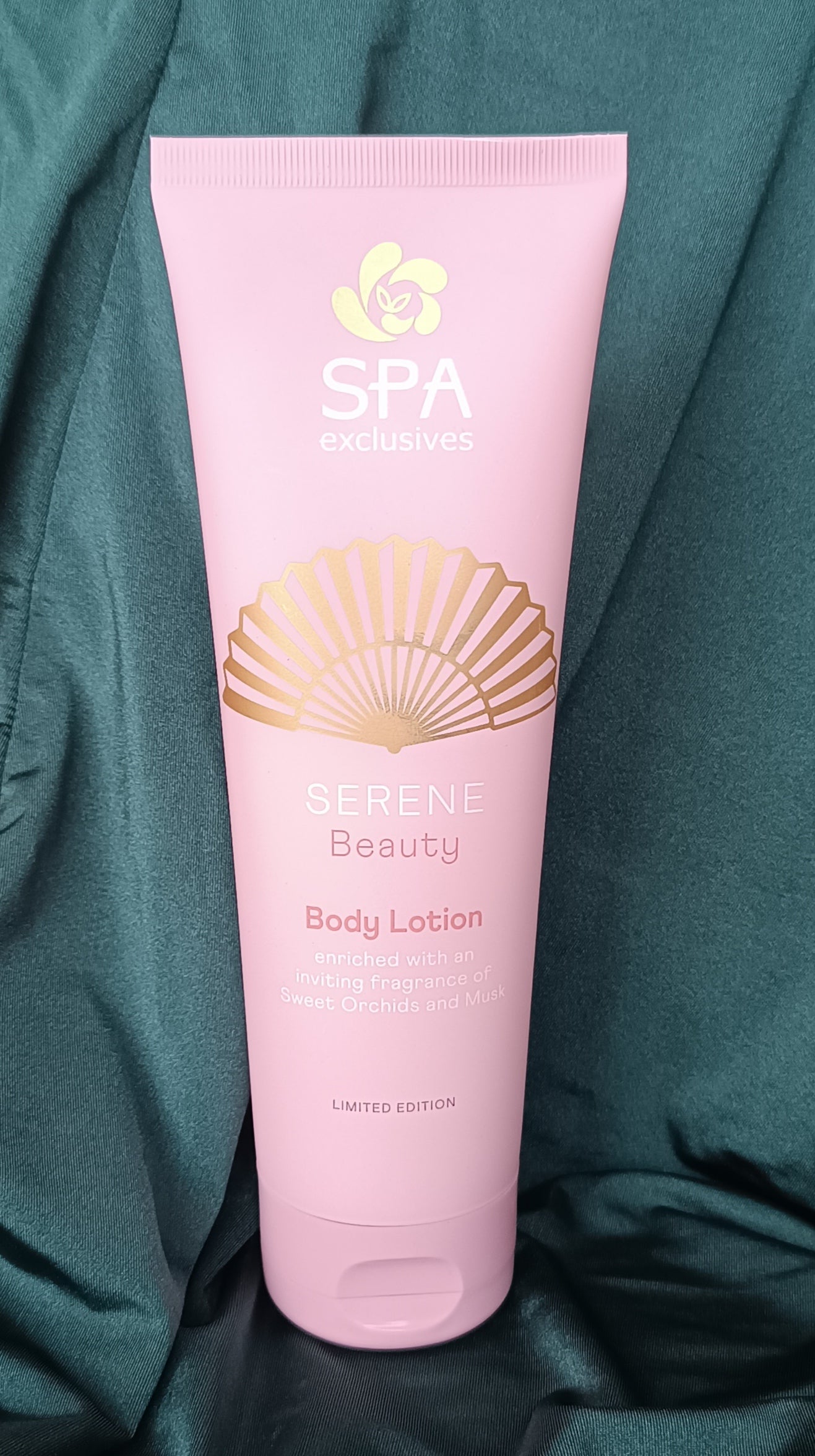 Lotion corporelle SPA exclusives enrichie au parfum d orchidée sucrée et de musc VEGAN