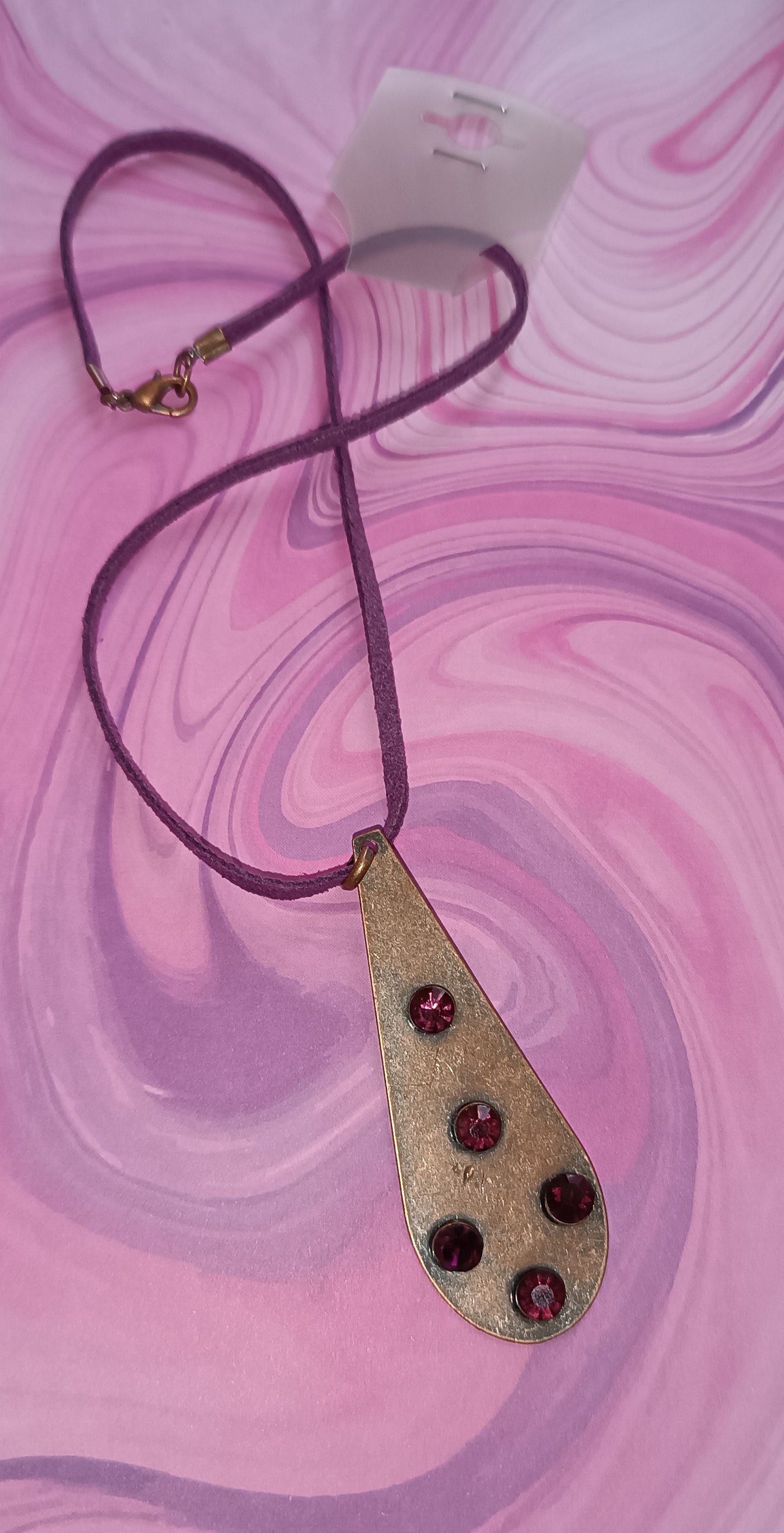 Collier et pendentif goutte d'eau avec strass