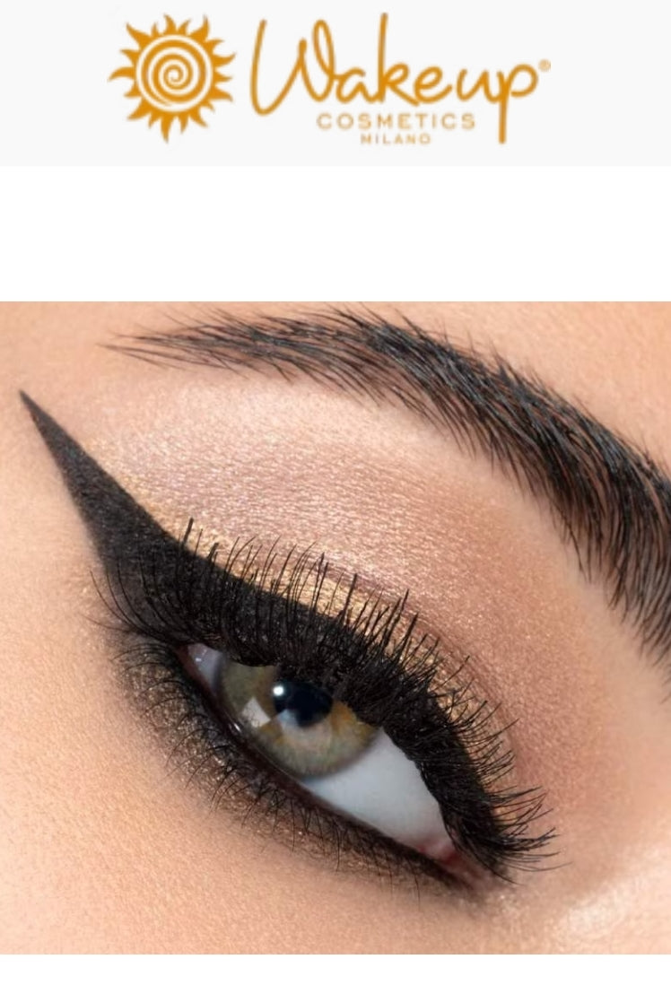 Eyeliner noir make-up cosmétiques Milano Noir