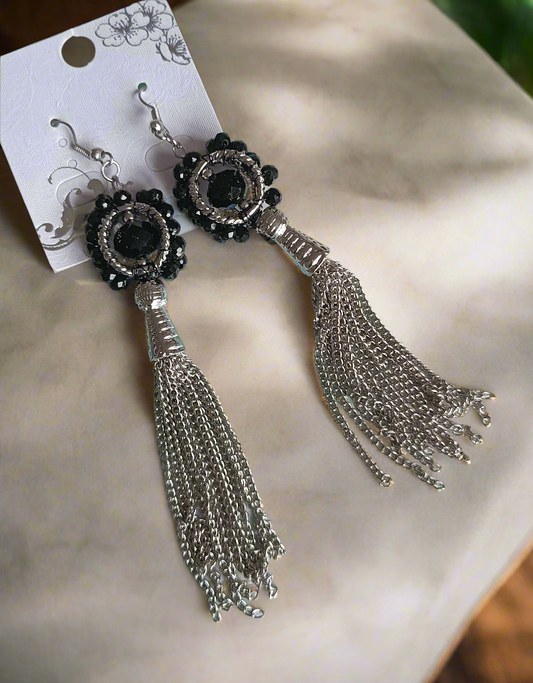 Longue boucles d'oreilles Argenté et Noir pendantes