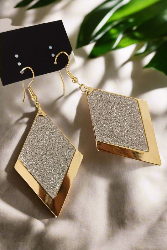 Boucles d'oreilles Losange Doré avec strass