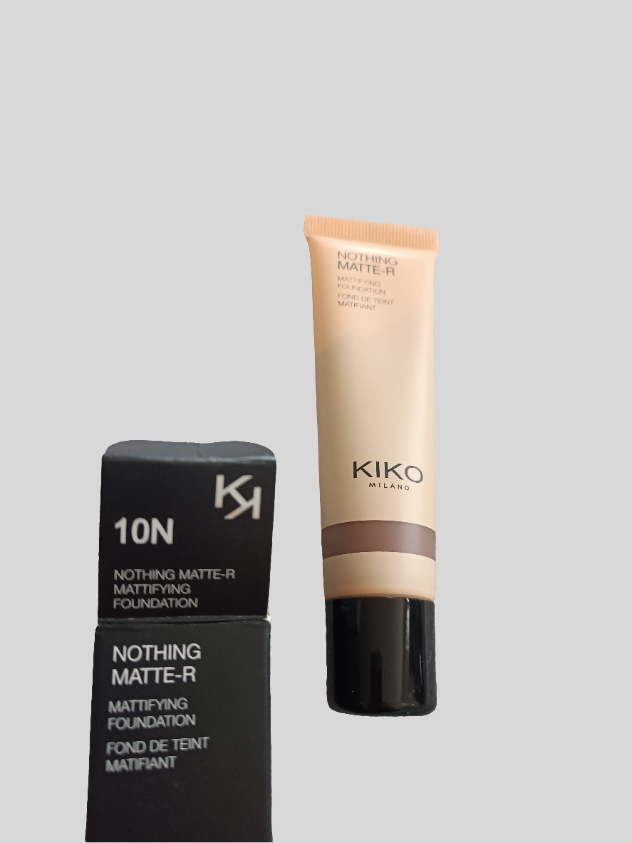 Fond de teint ''KIKO'' matifiant teinte 10.N