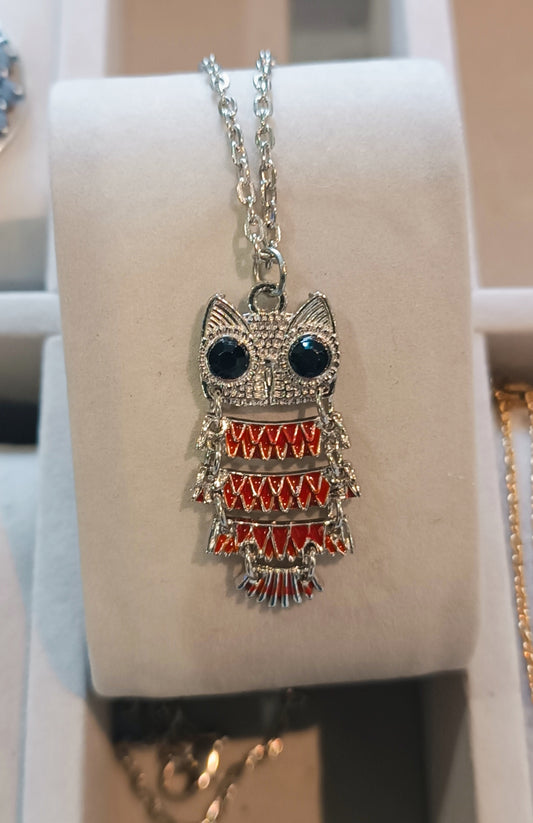 Chaîne et Pendentif Hibou Chouette acier argenté différents modèles