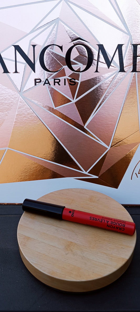 Crayon rouge à lèvres certifié Bio Avril Camélia rose