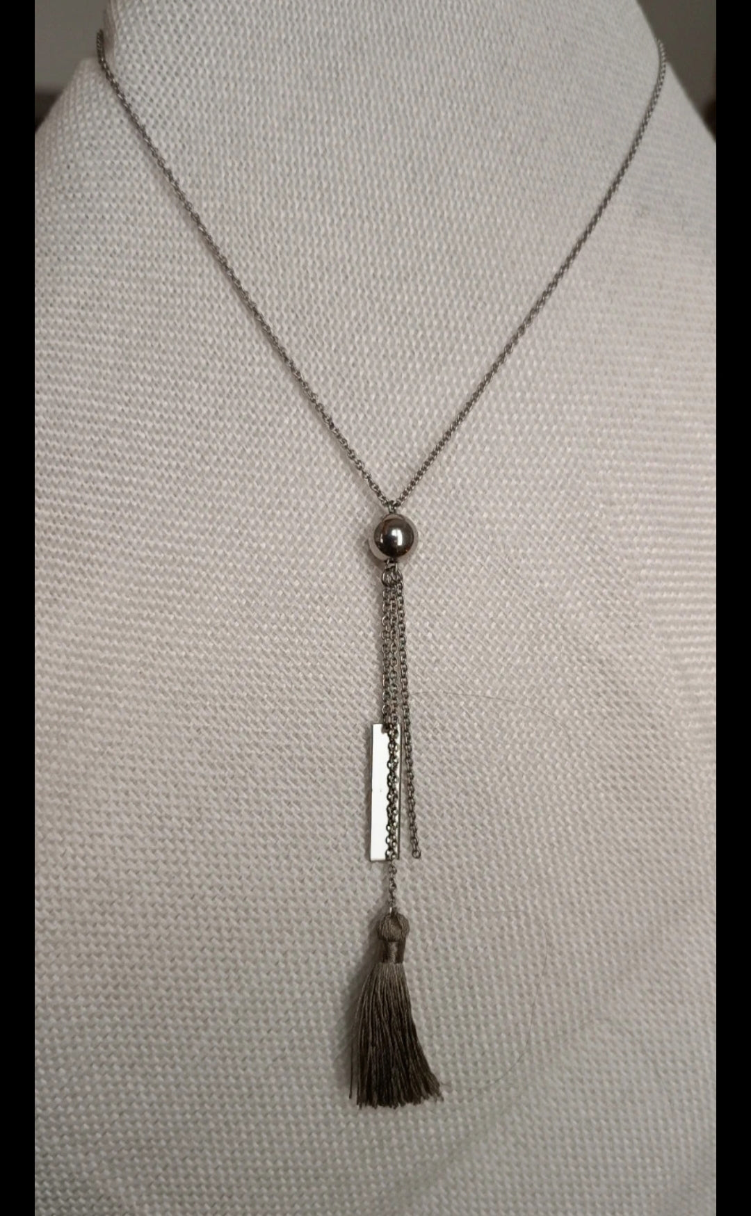 Chaine et Pendentif style Sautoir Acier inoxydable
